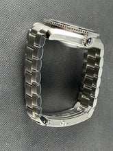 Load image into Gallery viewer, Omega Seamaster Planet Ocean Quantum of Solace 2201.50
