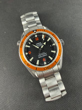 Load image into Gallery viewer, Omega Seamaster Planet Ocean 2209.50 Complete Set
