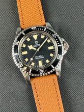 Load image into Gallery viewer, Tudor Snowflake 94010 Vintage Submariner Black Dial
