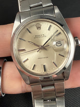 Load image into Gallery viewer, Rolex Oysterdate reference 6694 from 1971
