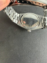 Load image into Gallery viewer, Rolex Oysterdate reference 6694 from 1971
