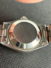Load image into Gallery viewer, Rolex Date ladies reference 6516 from 1970 with blue dial
