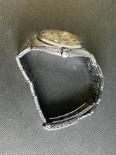 Load image into Gallery viewer, Rolex Date reference 1500 from 1969
