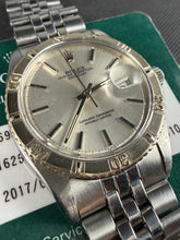 Load image into Gallery viewer, Rolex Datejust Thunderbird reference 1625 in WG/SS from 1970

