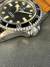 Load image into Gallery viewer, Tudor Snowflake 94010 Vintage Submariner Black Dial
