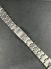 Load image into Gallery viewer, Rolex Oyster Rivet USA bracelet with 20mm end pieces from 1972
