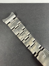 Load image into Gallery viewer, Rolex Oyster Rivet USA bracelet with 20mm end pieces from 1972
